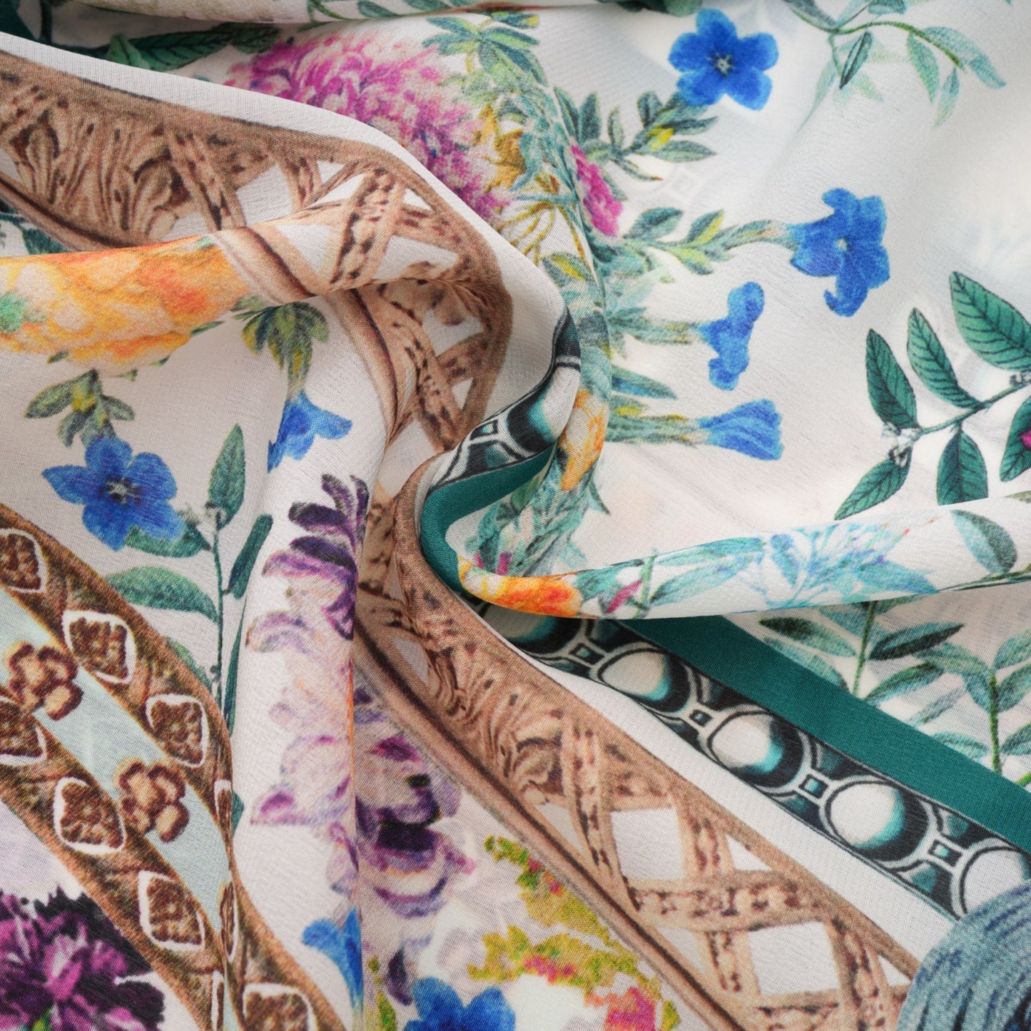 Filipin Çiçek Desenli Süslü İpek Midi Elbise