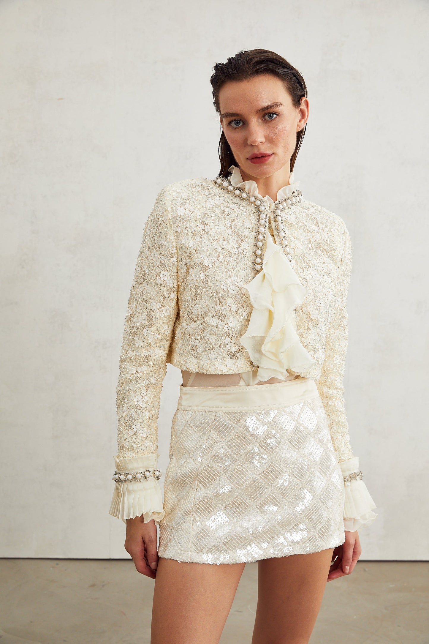 Madeleine çiçekli sahte inci süslemeli ceket