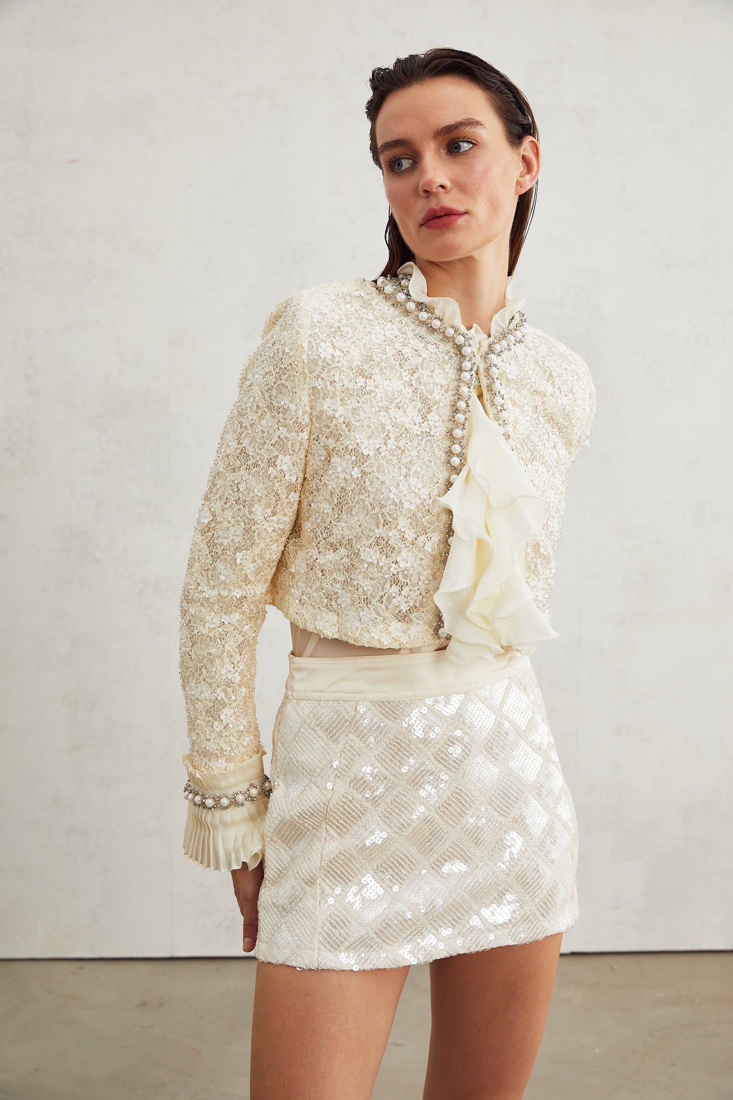 Madeleine çiçekli sahte inci süslemeli ceket