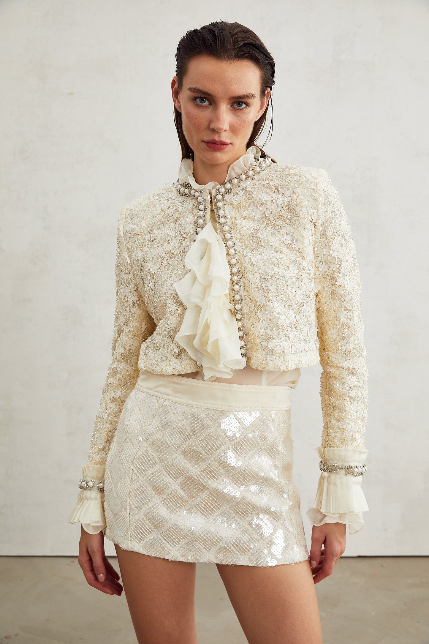 Madeleine çiçekli sahte inci süslemeli ceket