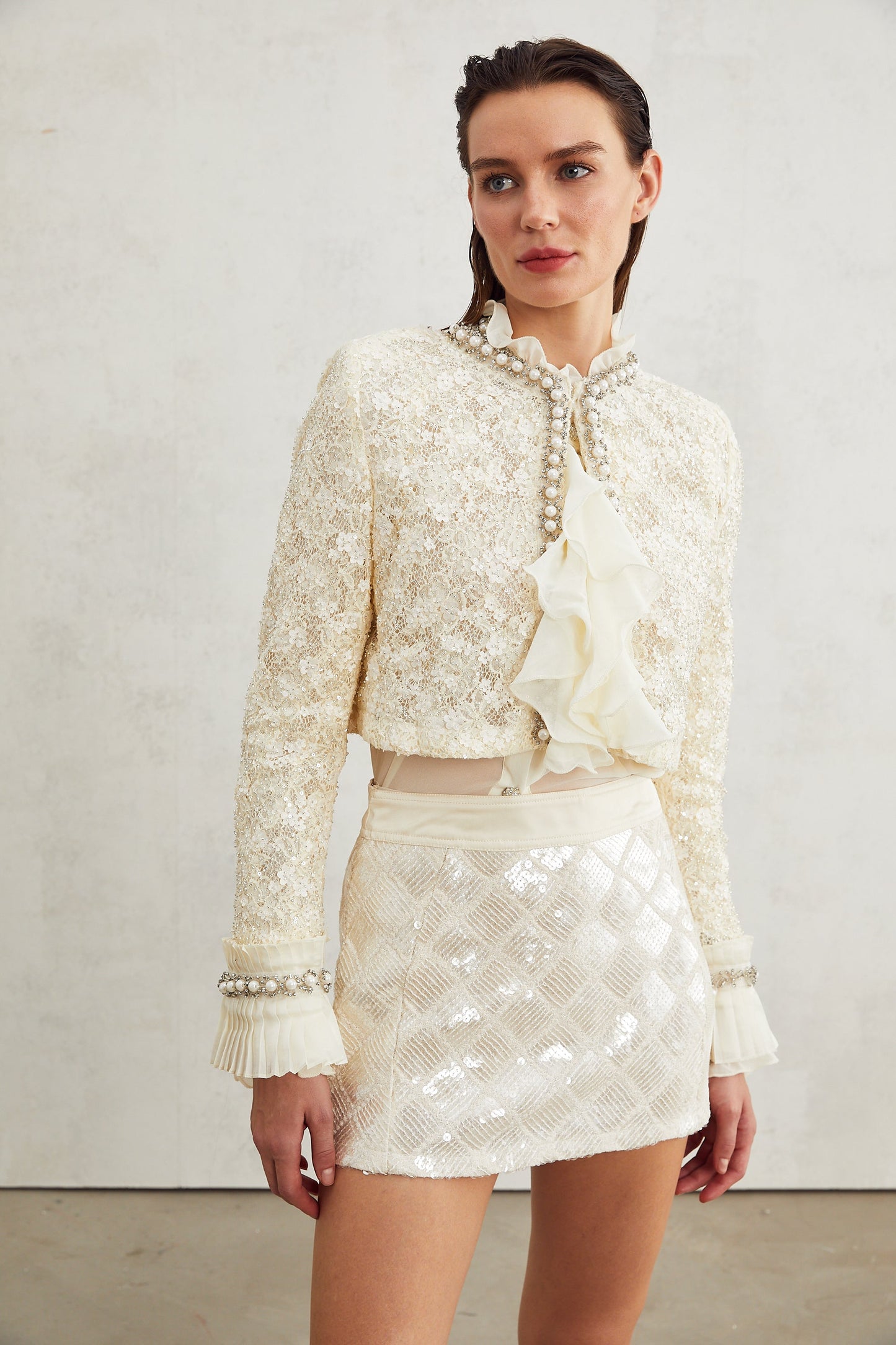 Madeleine çiçekli sahte inci süslemeli ceket