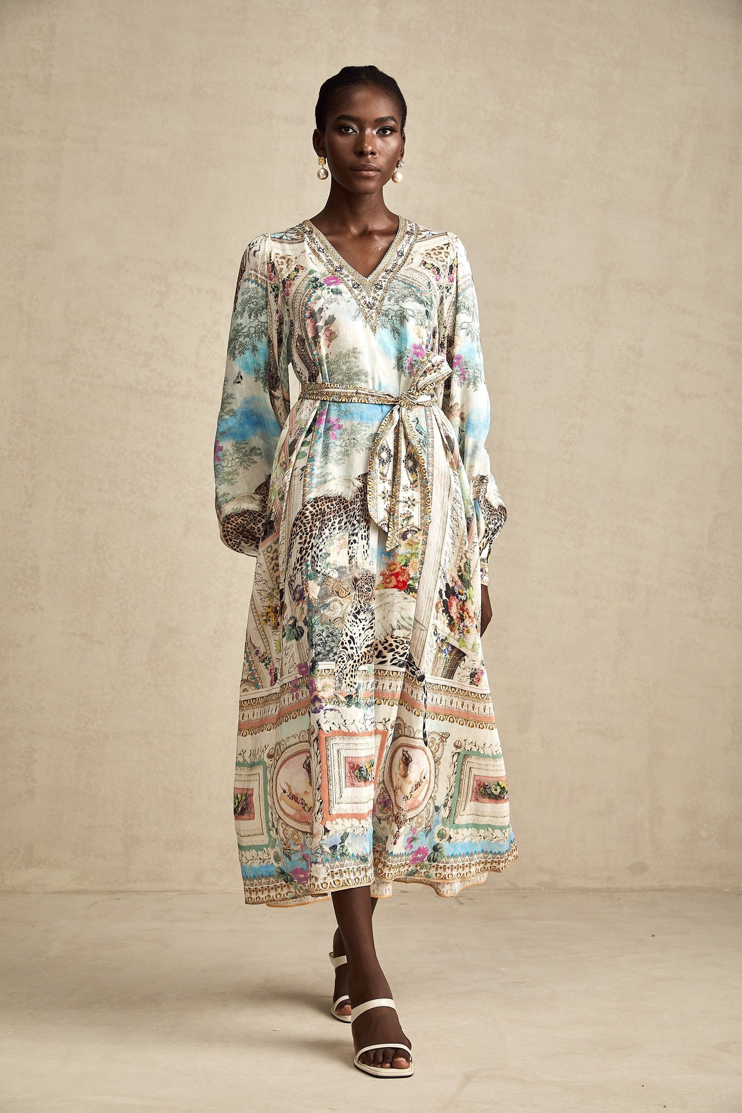 Léna İpek Kemerli V Yaka Midi Elbise