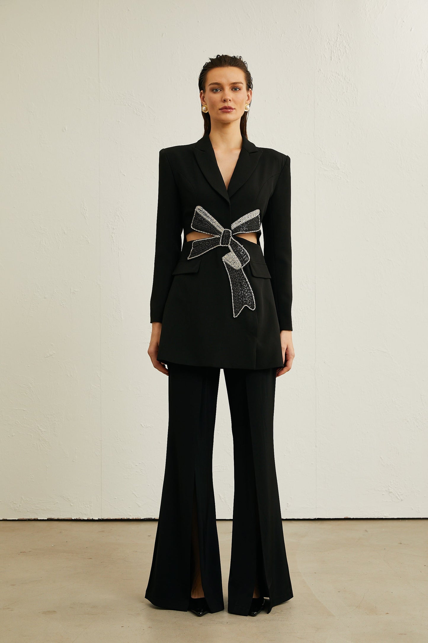 Justine Siyah Fiyonklu Kesim Blazer  Takım Elbise