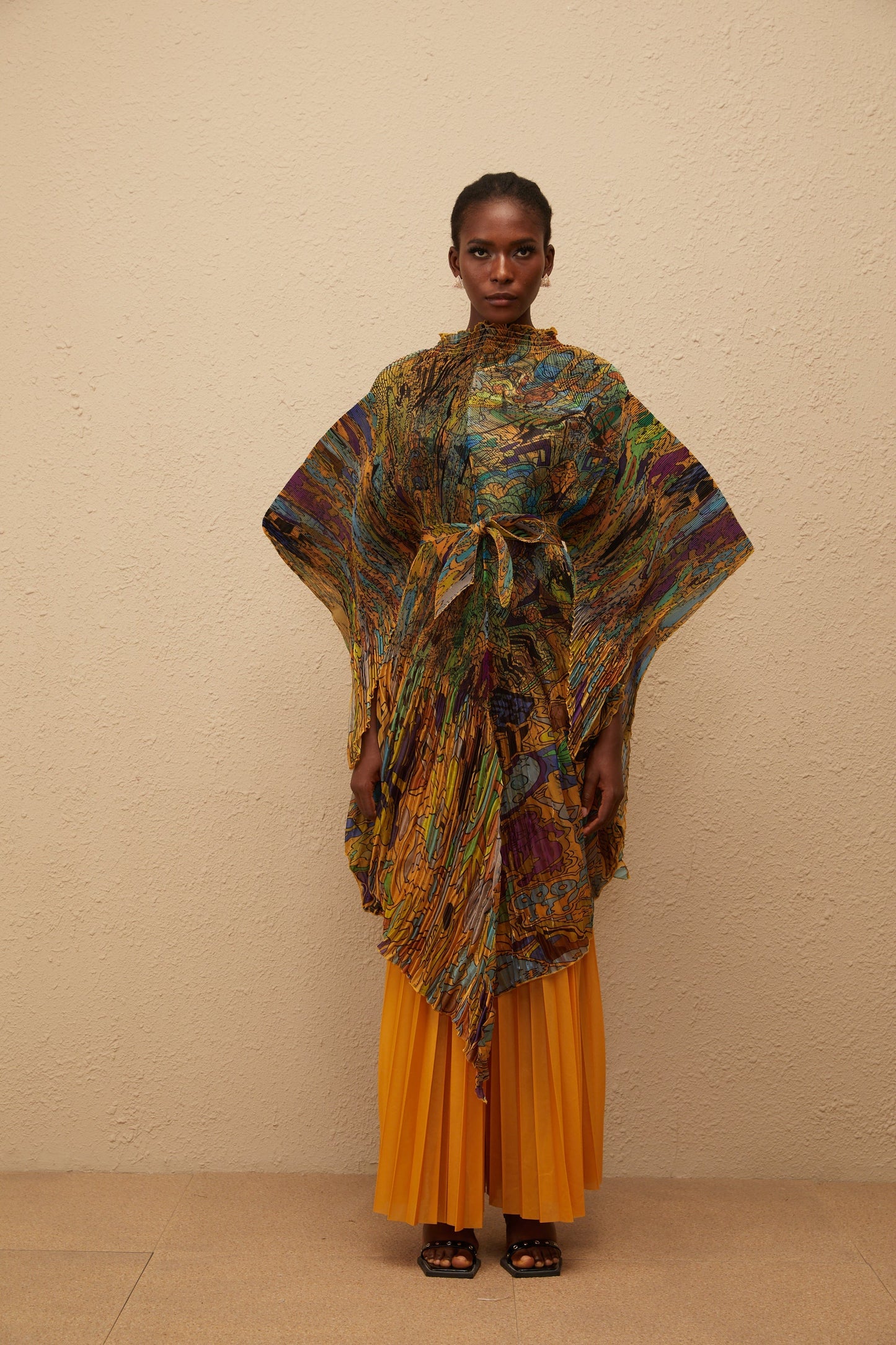 Mélodie Turuncu Desenli Baskılı Pileli Bluz ve Pantolon Takımı