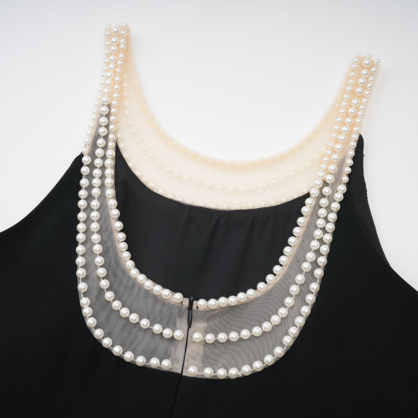 Danaé siyah suni inci işlemeli mini elbise