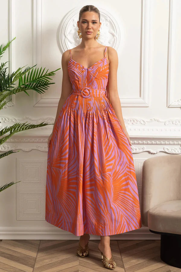 Pileli Göğüslü, Kemerli ve İnce Askılı Midi Elbise - Kırmızı