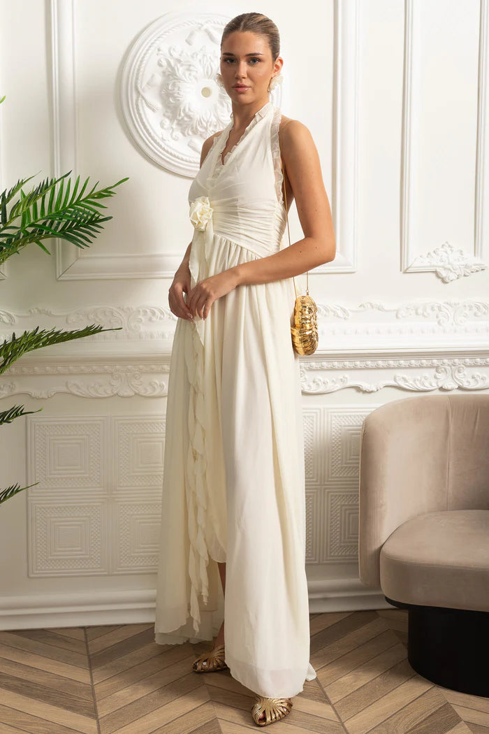 Rozet Bağcık Detaylı Fırfırlı Askılı Uzun Elbise - Fildişi